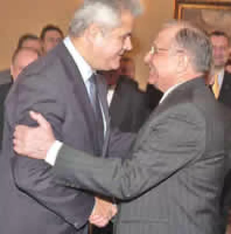 Ion Iliescu, pregatit sa rupa partidul