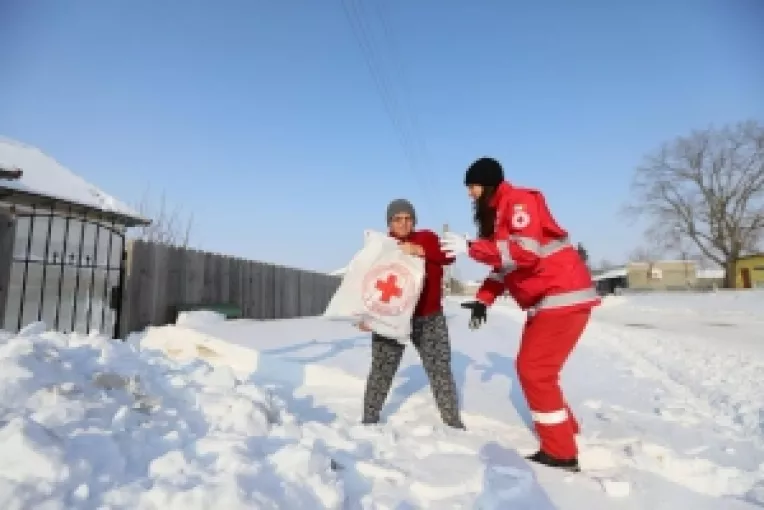 Iuliana Tudor a ajutat persoanele afectate de zapada