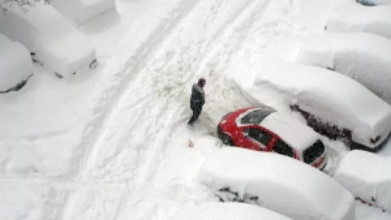 Jmecherie a la Basescu: Un pseudo-guvern de uniune nationala