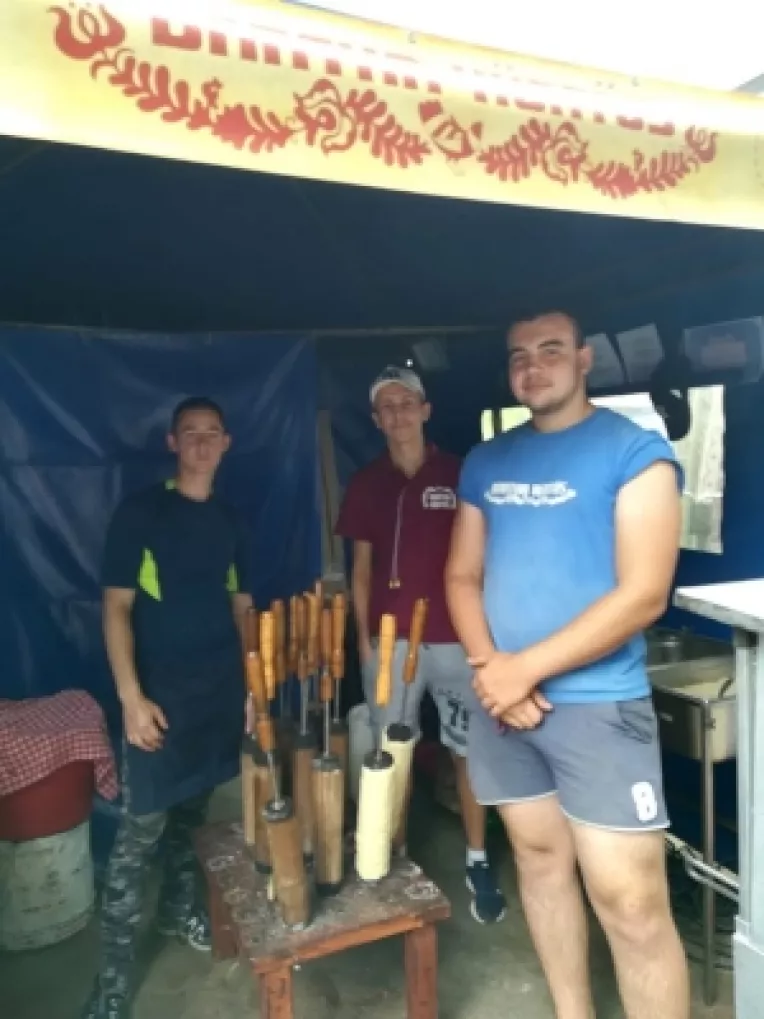 Kurtos Kolacs cu nuca si scortisoara, de la Bartha Kurtos, cele mai cautate la Targul de Rusalii, la MTR