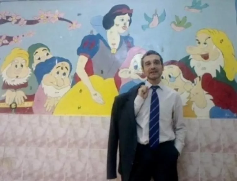 Lazaroiu : Negru de suparare de la prea multa Alba ca zapada