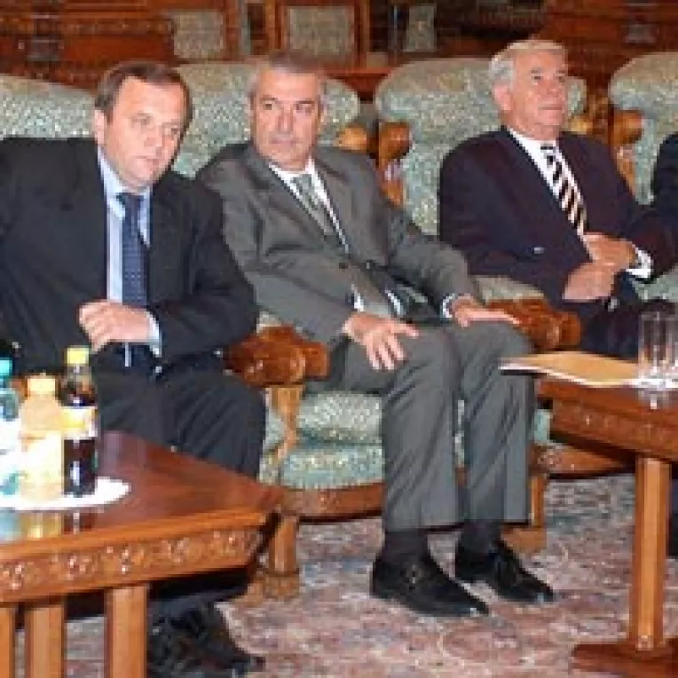 Liberalii cer doua camere confort sporit