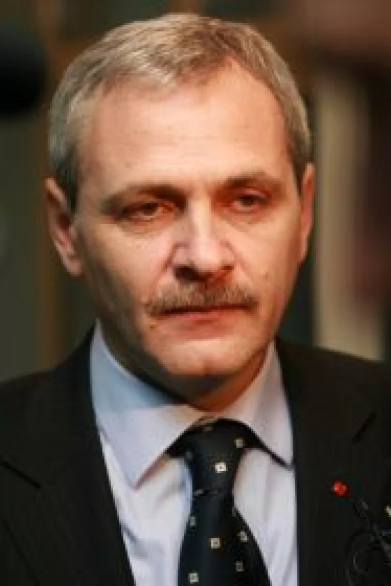 Liviu Dragnea:  PSD este solidar cu PD-L la guvernare, dar nu poate fi solidar in cursa pentru presedintie