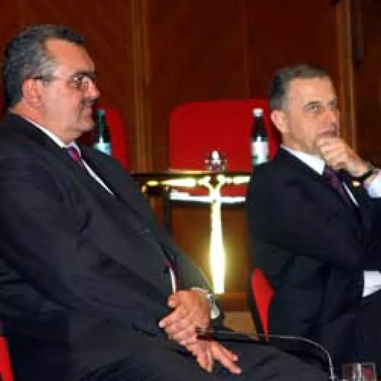 Lupta pentru sefia PSD se ascute