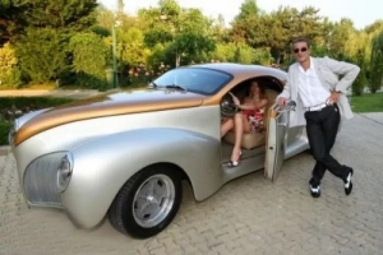 Maladia PSD: Promovarea in partid pe criterii clientelare si in functie de bani