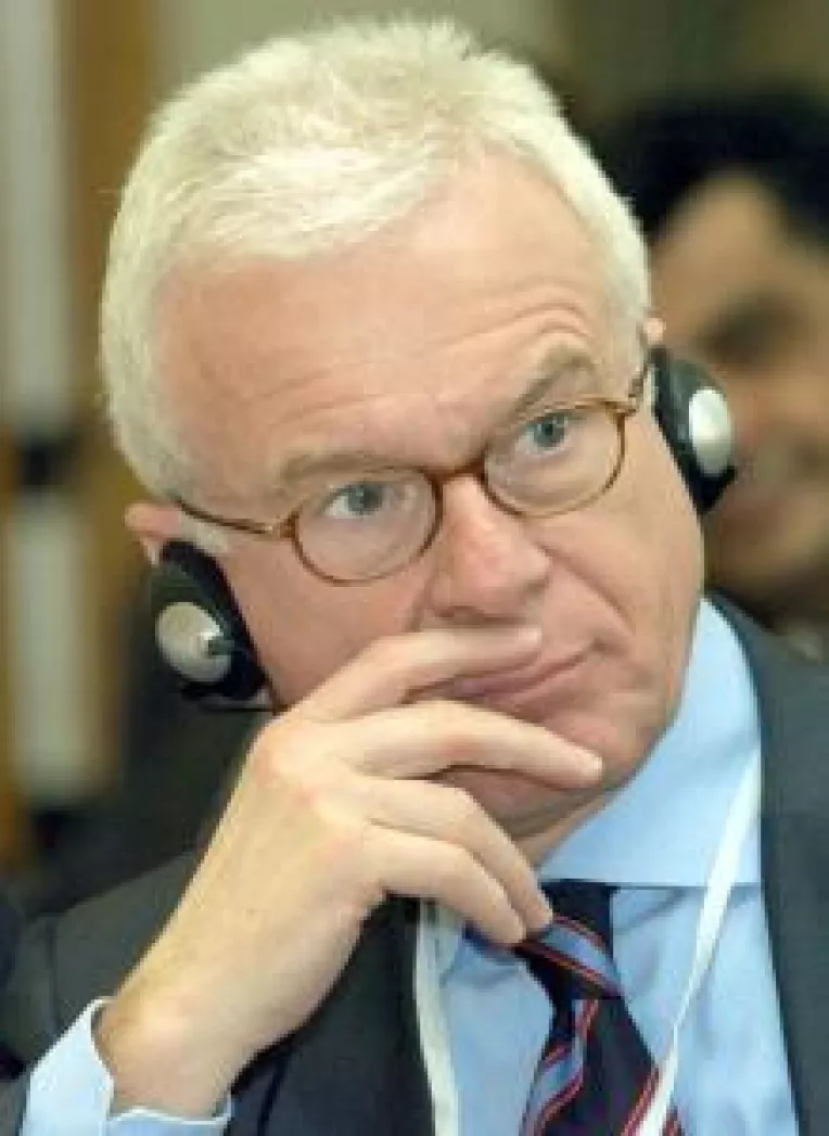 Mesajul presedintelui Parlamentului European, Hans-Gert Pottering: . Mergeti la vot!