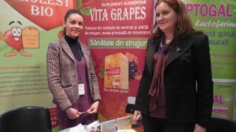 Mihaela Deliu, reprezentant medical Ro-Pharma: Fiolele G-tonic se administreaza cu apa si dau energie!