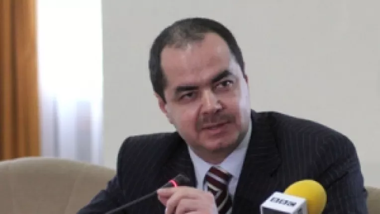 Mihai Stanisoara, Ministrul Apararii: "Nu exista niciun fel de legatura intre Mircea Basescu si acest import de delaborare de munitii"