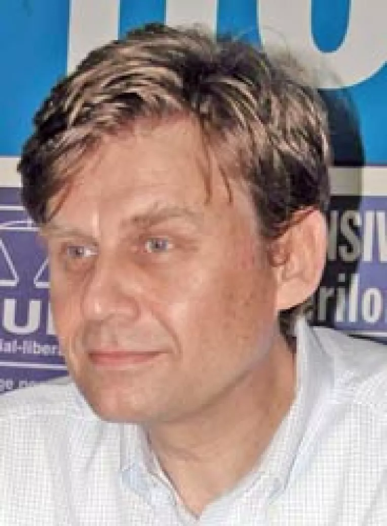 Mihei crede ca Sulfina da cu Varga in stuf