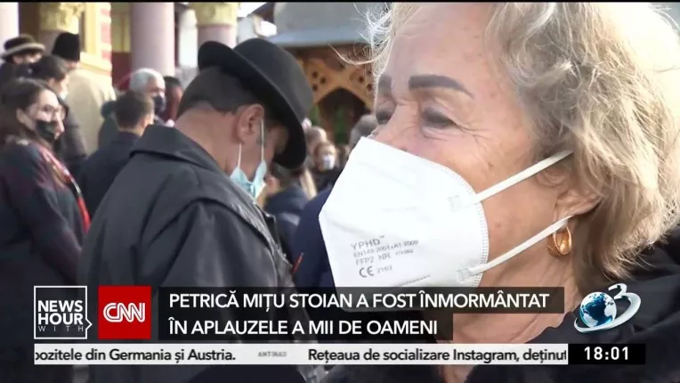 Mii de oameni in lacrimi, la inmormantarea lui Petrica Matu Stoian