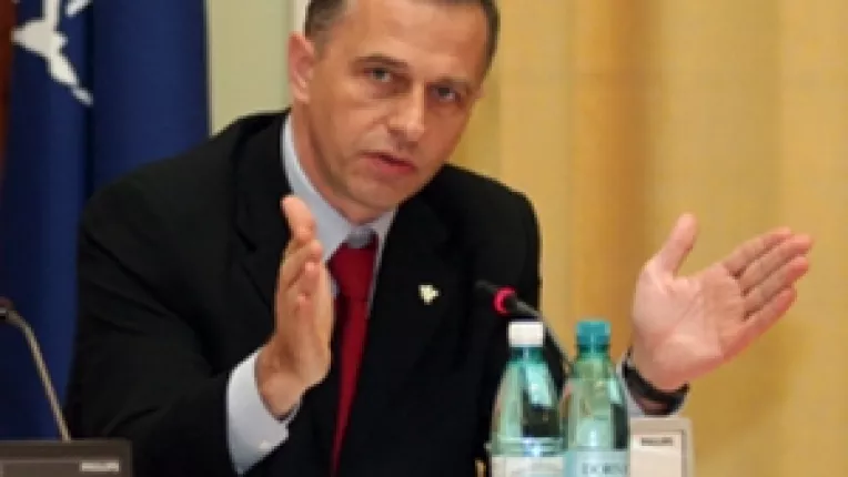 Mircea Geoana: "Vad ca Victor Ponta a renuntat la ideea republicii parlamentare"