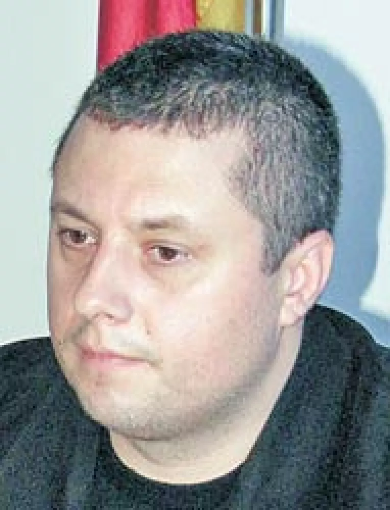 Mironescu, dezamagit de senatorul Hasotti