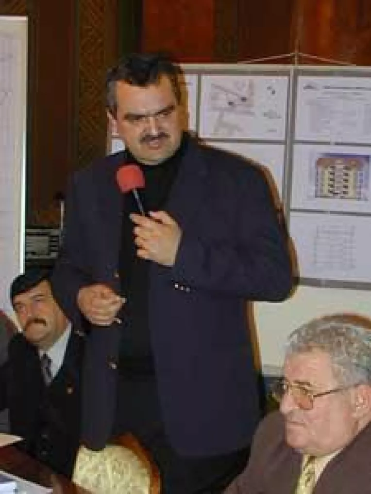 Mitrea, acuzat ca a luat mita, D.I. Popescu, banuit de implicare in cazul Electrica