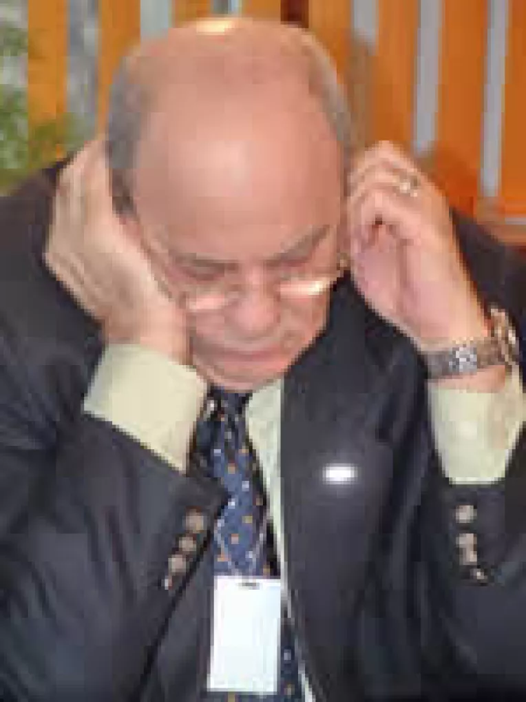 Moldoveanu, un biet batranel pe care nimeni nu mai da doi bani