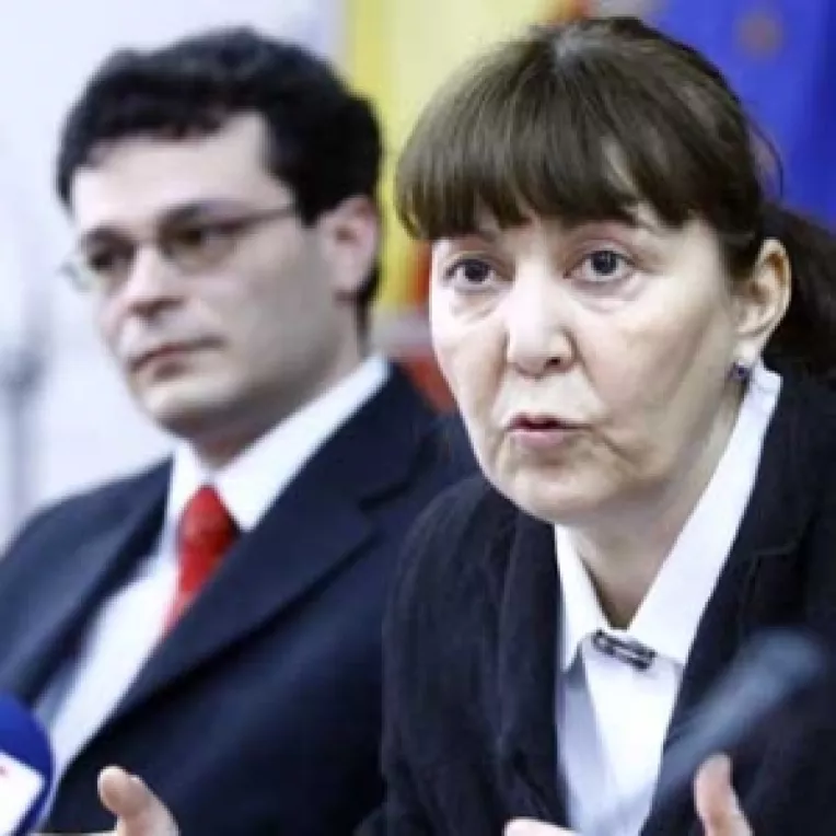 Monica Macovei , consilier anticoruptie in Guvernul Macedoniei