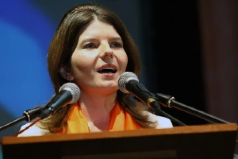 Monica Ridzi, aleasa cu unanimitate peresedinte al Organizatiei de Tineret a PD-L