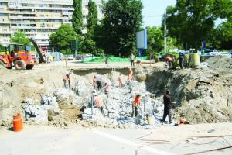 Muncitorii de la pasaj, verificati de ITM