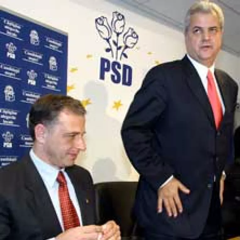 Nastase, dator sa explice datoriile partidului