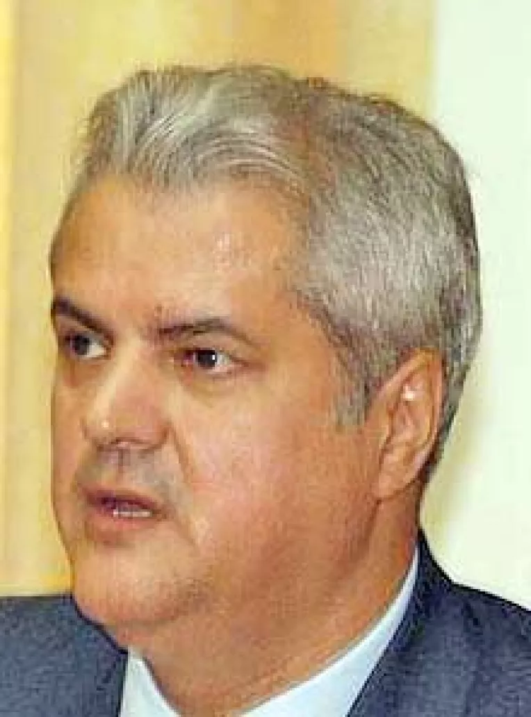 Nastase n-a avut curajul sa spuna cine l-a lucrat