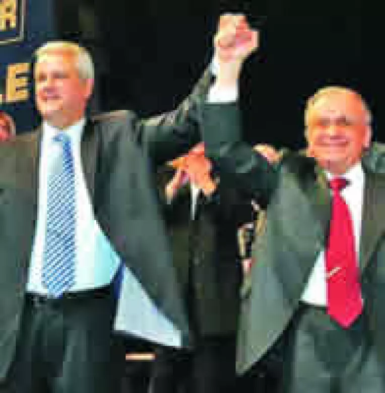 Nastase vrea sa-si linga ranile sub aripa Bunicutei