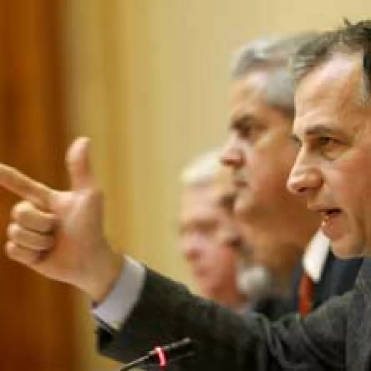 Nepotul "matusii Tamara" ramane la sefia Camerei Deputatilor