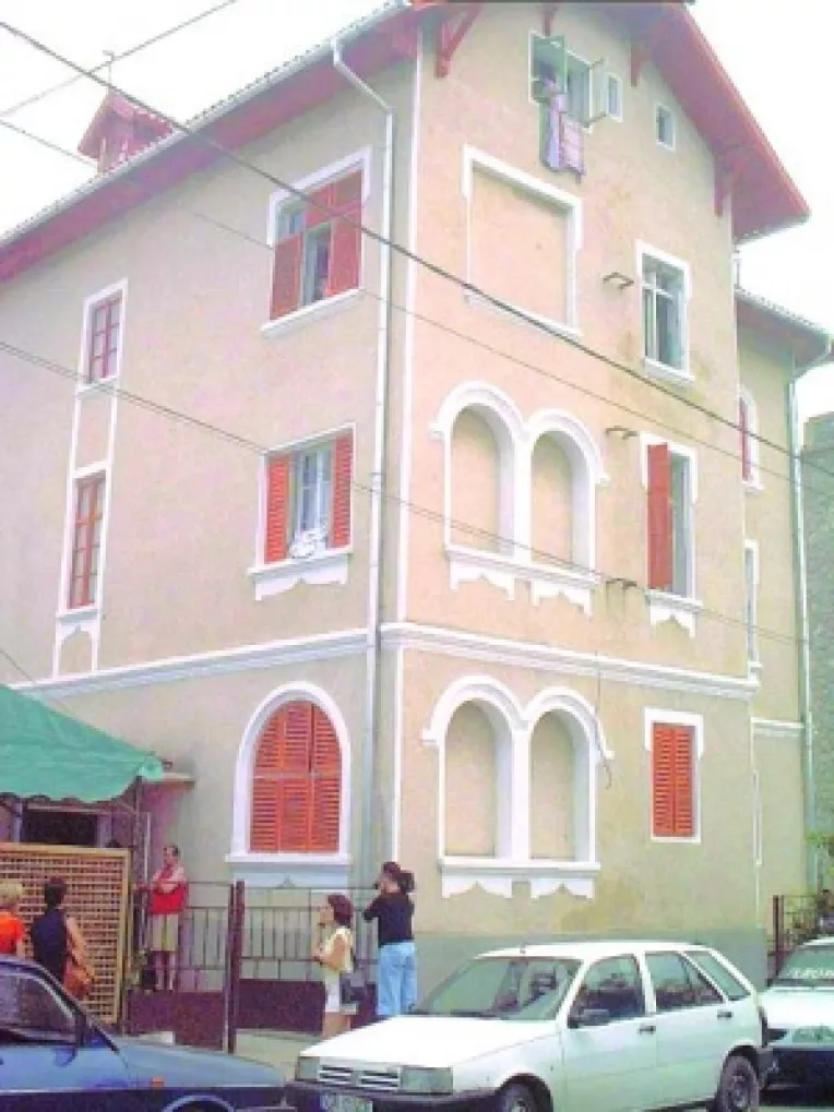 Nereguli pe banda rulanta. Restaurante si tabere de pe litoral cu risc de toxiinfectii