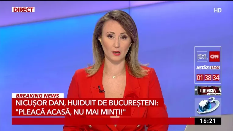 Nicusor Dan, huiduit de bucuresteni: Nu mai minti lumea, bai, hotule!