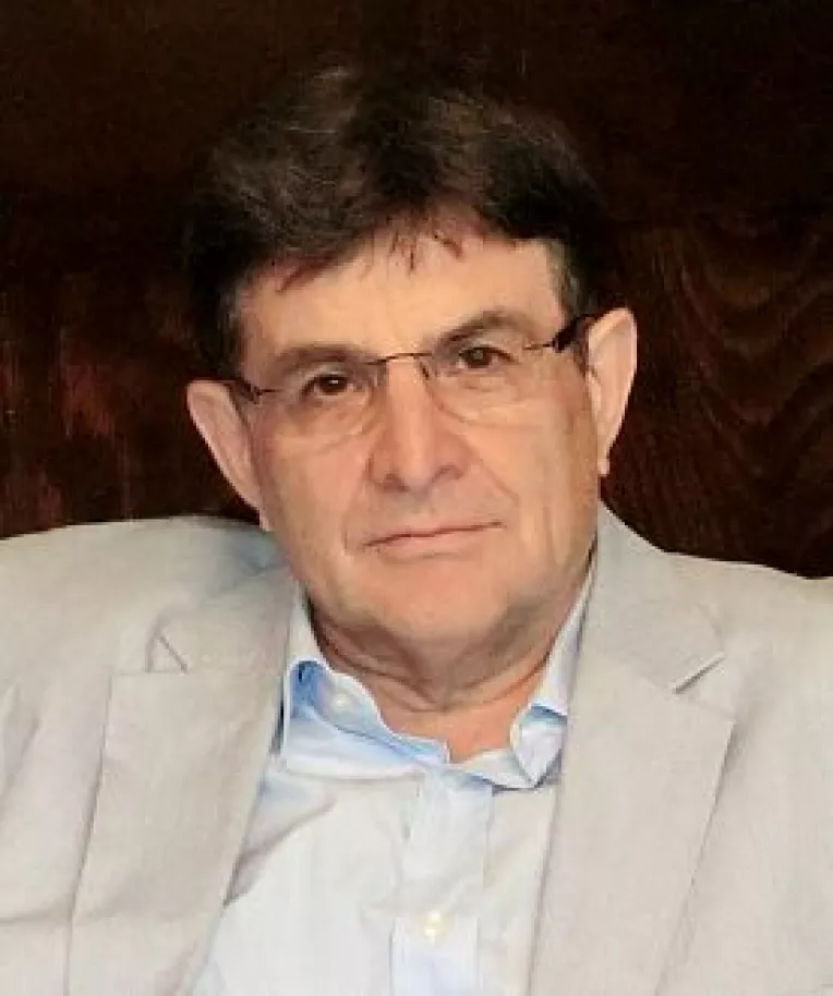 Octavian Stireanu: Dragnea sa respecte votul poporului si sa nu se opuna desfiintarii sistemului neosecurist care sufoca Romania