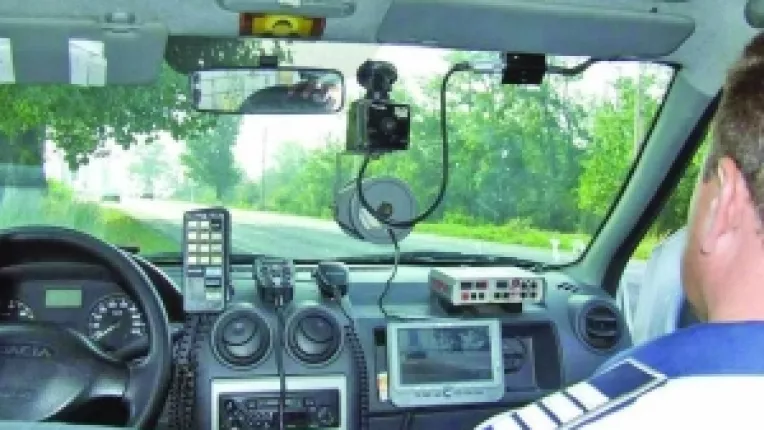 Ori isi iau liber, ori fac munca in folosul comunitatii. Rutieristii nu mai primesc bani pe orele suplimentare