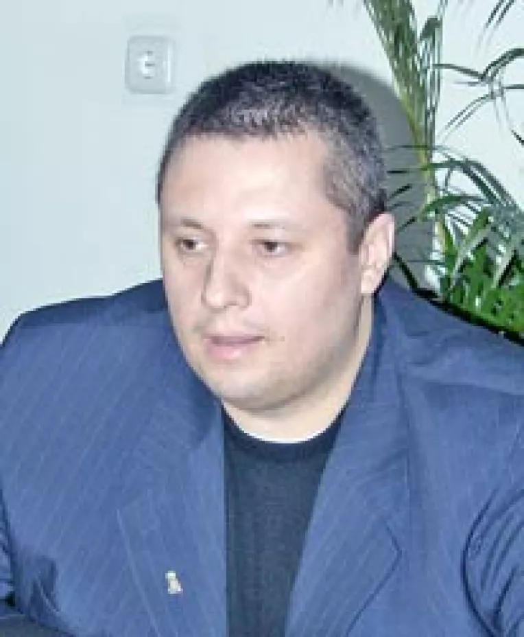 "Parlamentul e deosebit de incantat de votul uninominal, dar nu se intampla nimic"