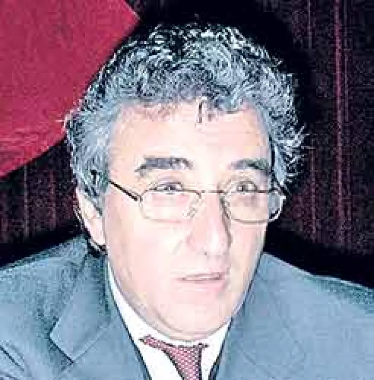 Partidul Democrat o tine din sondaj in sondaj