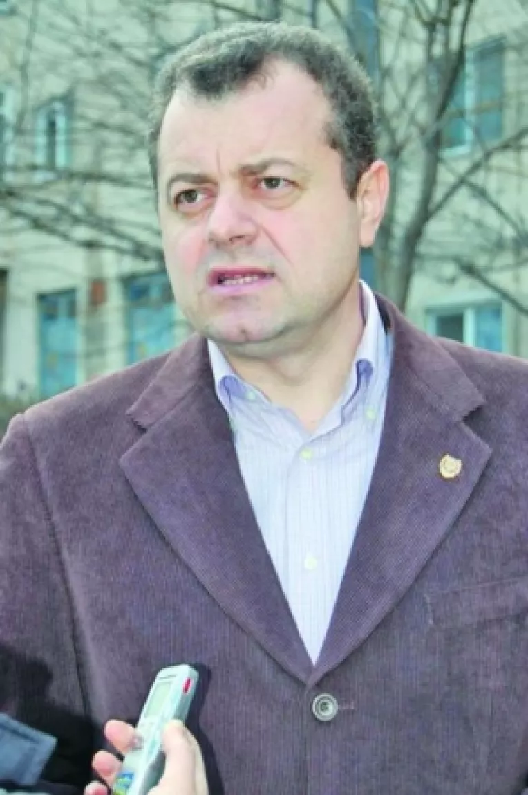 Pedelistii ti-au dat intalniri festive in week-end