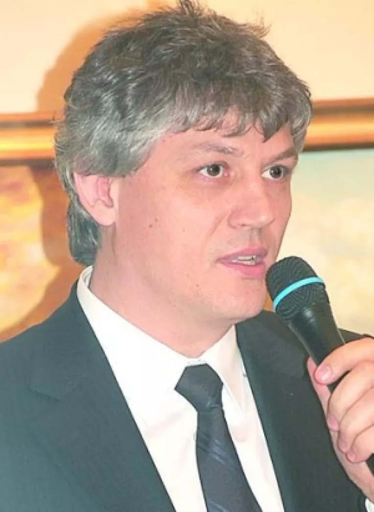 Pentru ca inventarierea terenurilor comunei Corbu a avut la baza niste falsuri,
Prefectul Liviu Brailoiu a oprit retrocedarile din Grindul Chituc