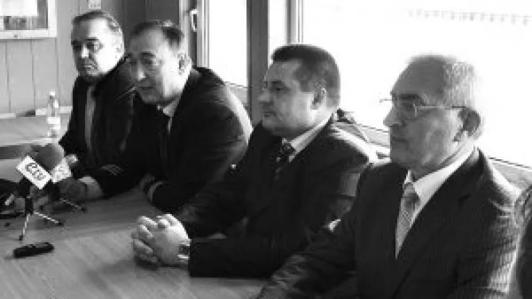 PNG-CD si-a scos asul din maneca