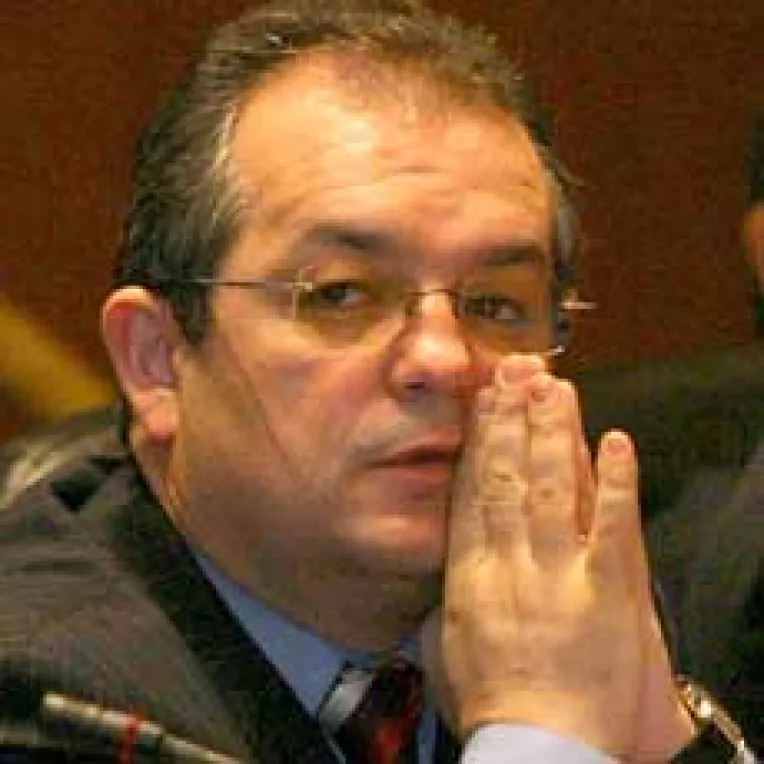 PNL nu da vrabia liberala din mana pe cioara populara de pe gard