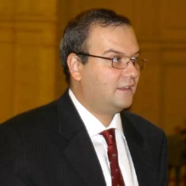 PNL se asteapta la o campanie electorala murdara
