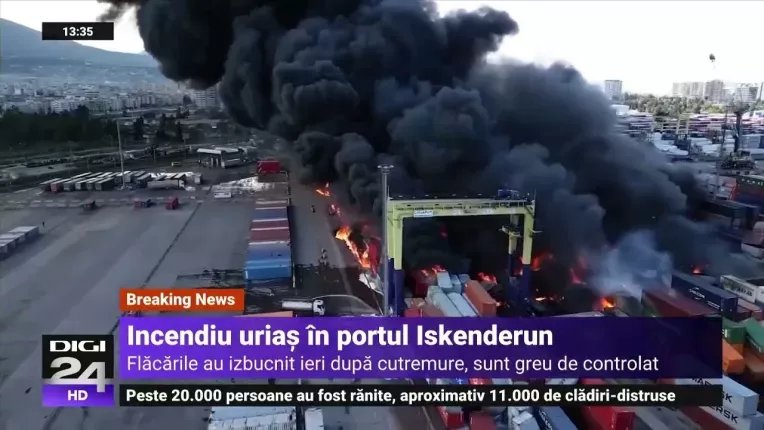 Portul Iskenderun din Turcia arde de 24 de ore. Imagini cu fumul gros si flacarile uriase