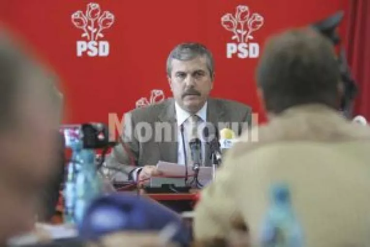 Prefectul va fi actionat penal