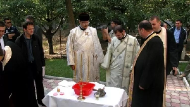 Preotii primesc mariri salariale