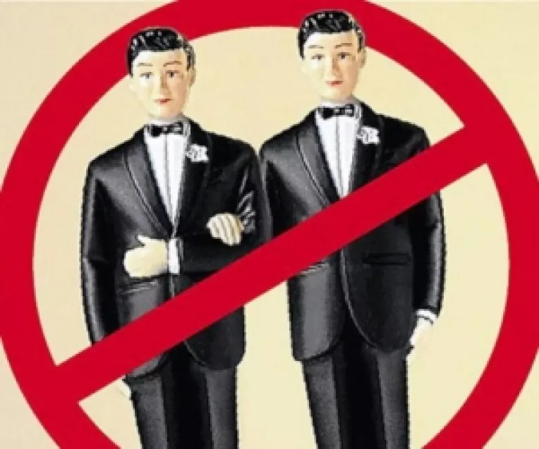 Presedintele Iohannis a dat cu oistea-n gard numindu-i fanatici religiosi pe milioanele de cetateni romani care doresc respectarea LEGII