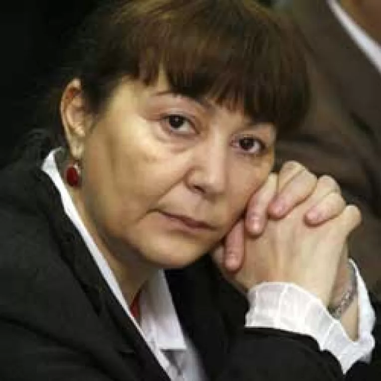 Presedintele vrea s-o ajute pe "draga ANI"