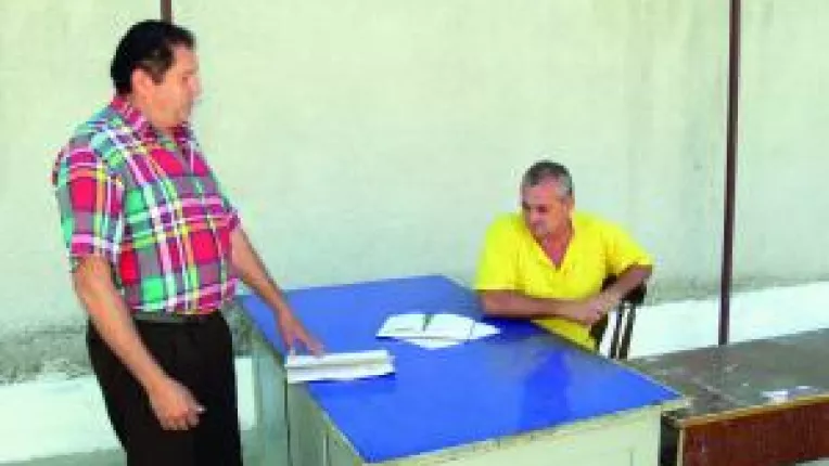 Primarie sub cerul liber