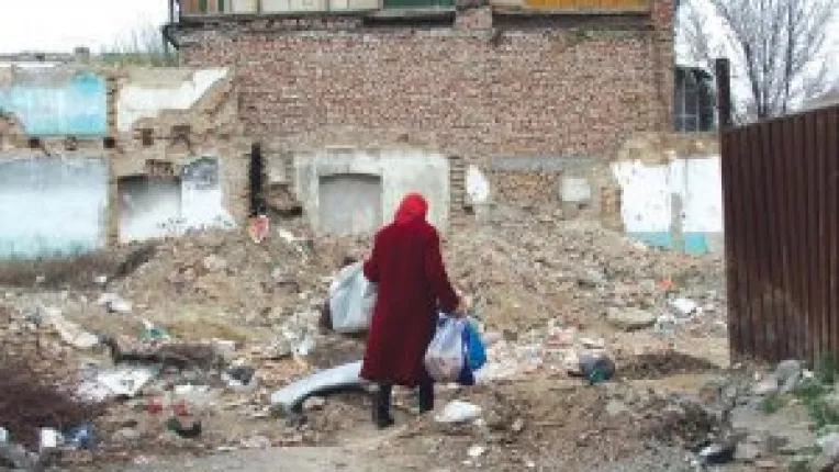 Proprietarii si chiriasii din casele nationalizate, protejati de noile prevederi