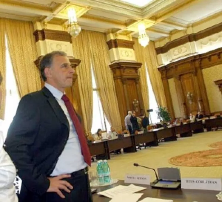 PSD contracareaza PNL: stop privatizarilor in energie