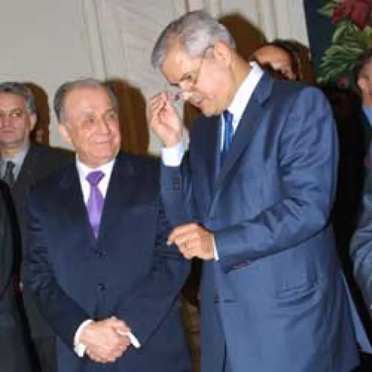 PSD pregateste un guvern-fantoma