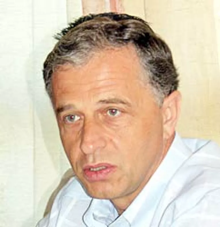 "PSD se comporta ca un partid ametit, fara creier politic"