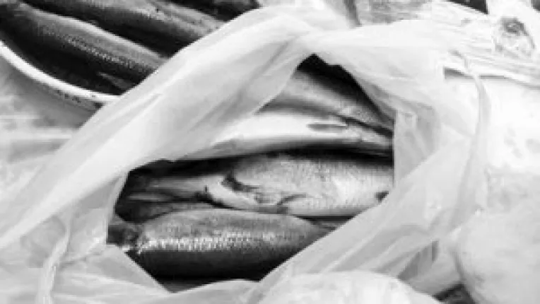 Romanii mananca de patru ori mai putin peste decat ceilalti cetateni din UE