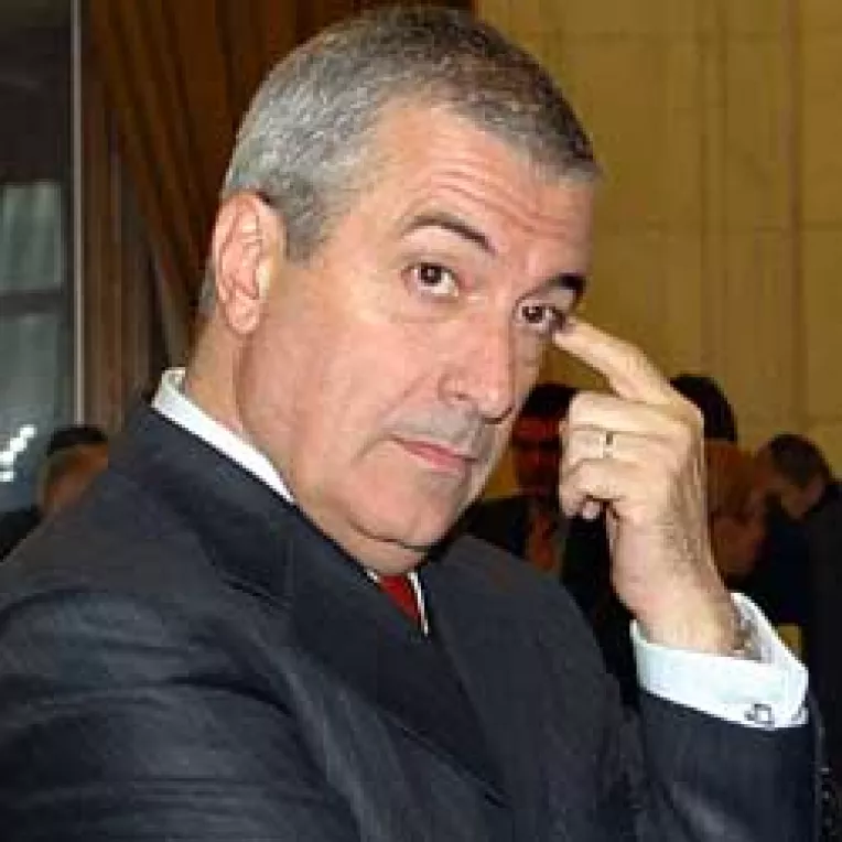 Scandalul ascultarii telefoanelor, motiv de disputa intre premier si SRI