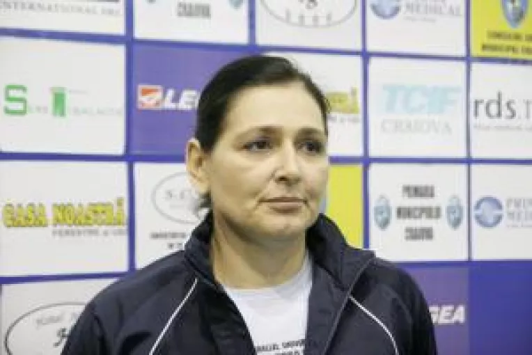 SCM-U joaca restanta cu Piatra Neamt