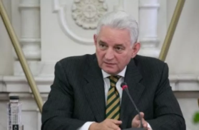 Senatorul Ilie Sarbu, liderul Grupului parlamentar PSD din Senat: Nu vom introduce taxe si impozite noi!